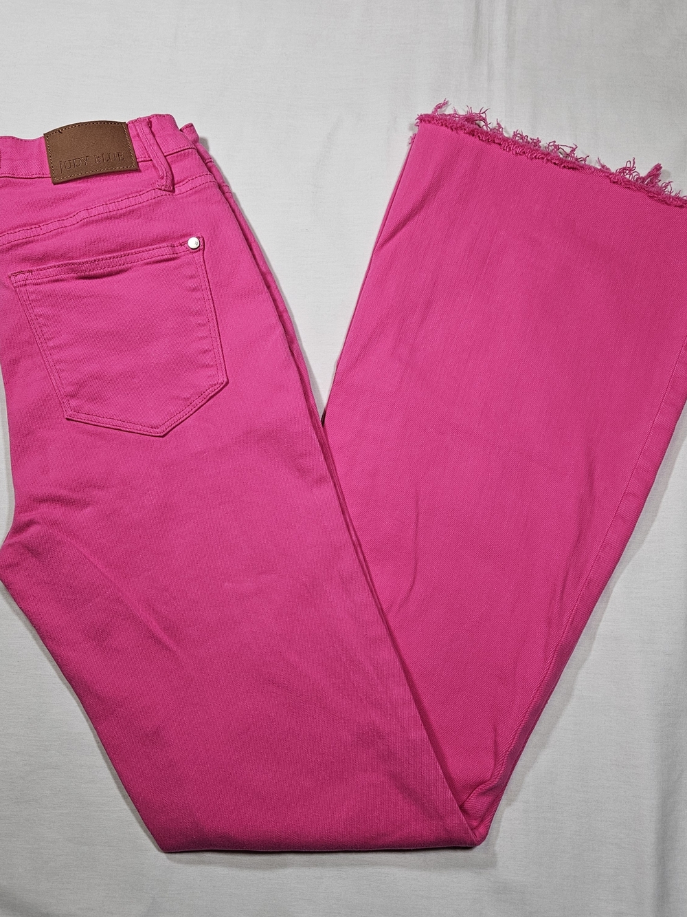 Judy Blue Hot Pink High Rise Flare Jeans Raw Hem Garment Dyed Size 7/28
